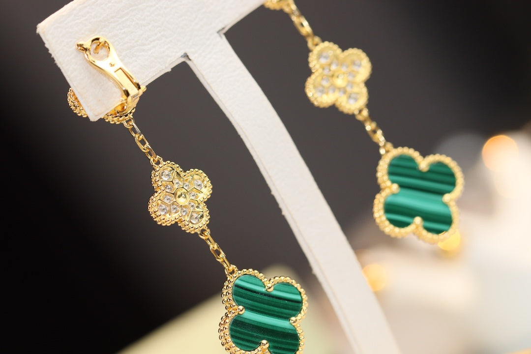[Luxery]CLOVER EARRINGS GOLD MALACHITE DIAMOND 3 MOTIF