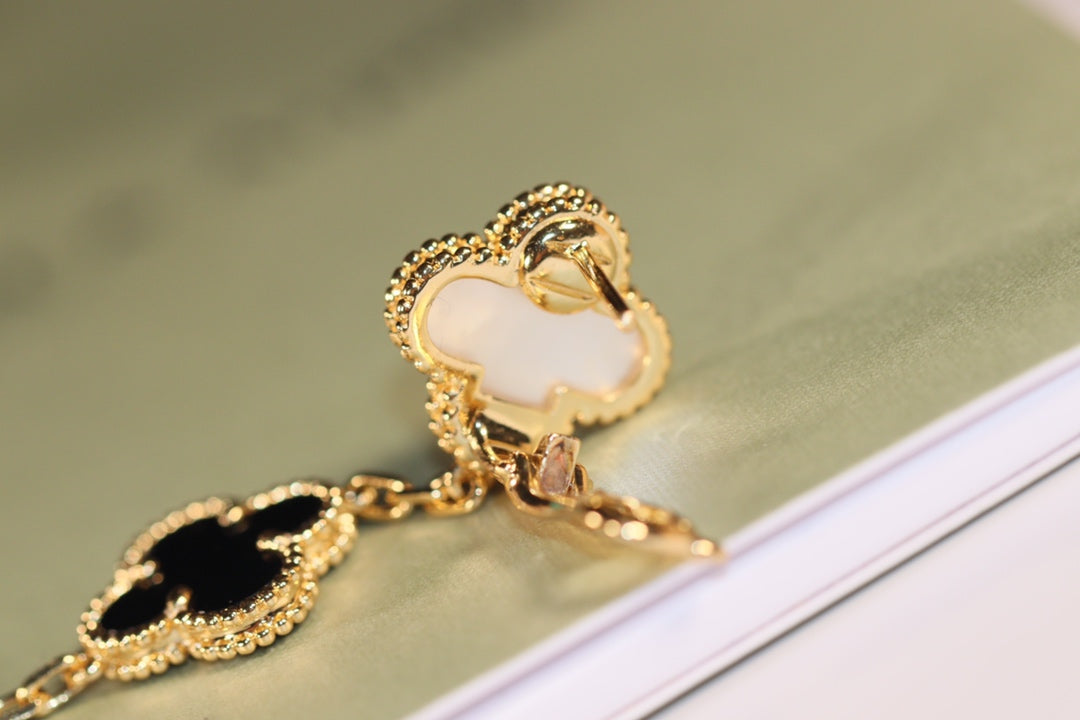 [Luxery]CLOVER EARRINGS GOLD ONYX MOP 3 MOTIF