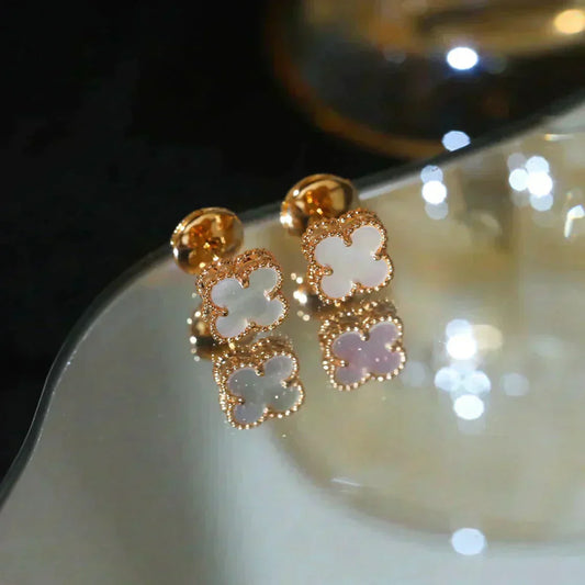 [Luxery]CLOVER MINI 9.5MM WHITE MOP EARRINGS