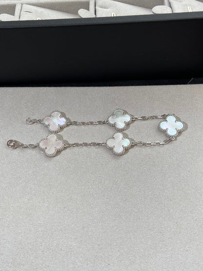 [Luxery]CLOVER WHITE PEARL MOP 5 MOTIF BRACELET COLLECTION