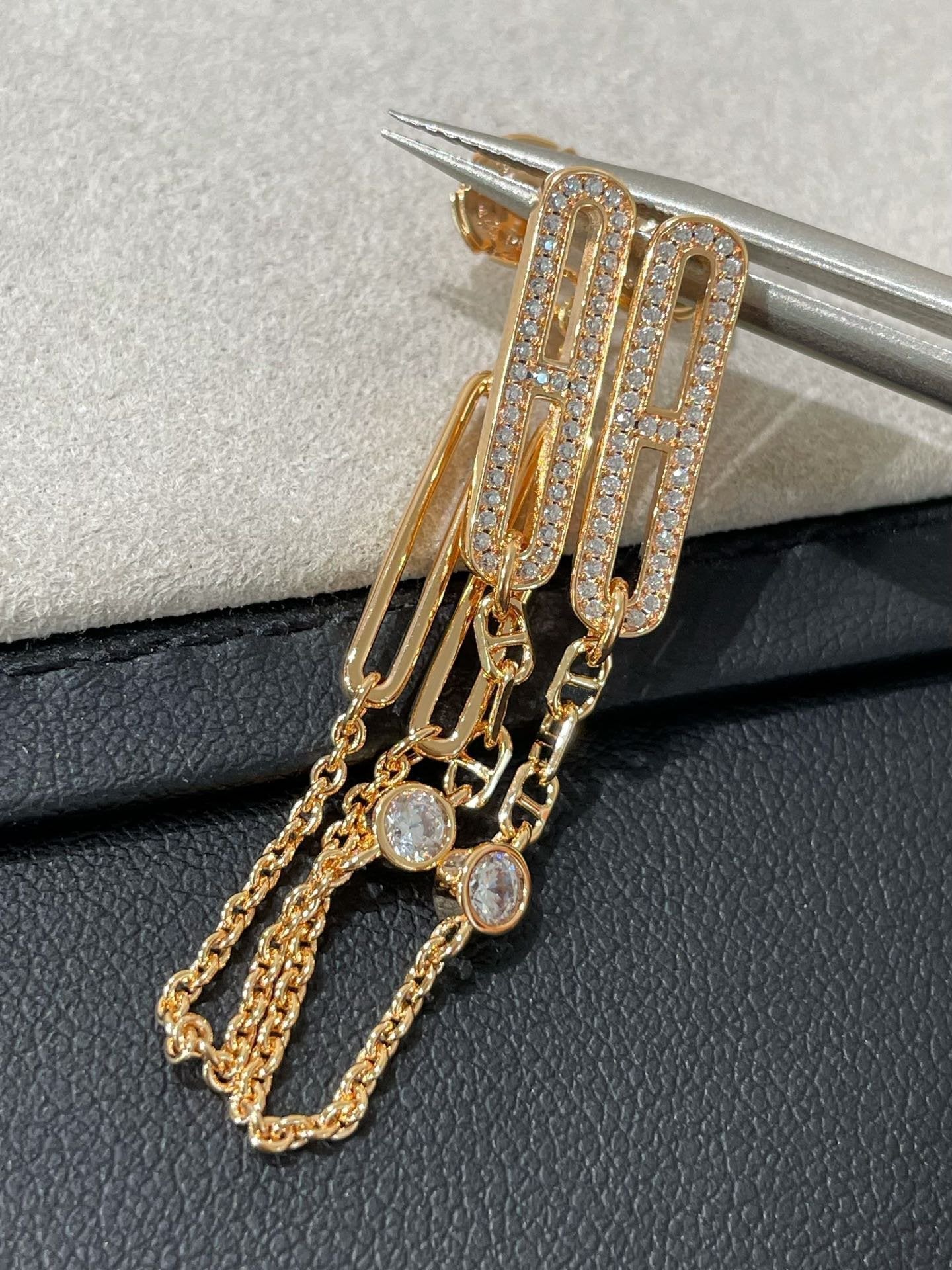 [Luxery]CHAINE CHAOS DIAMOND DROP EARRINGS