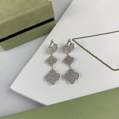 [Luxery]CLOVER 3 MOTIF DIAMOND SILVER DROP EARRINGS