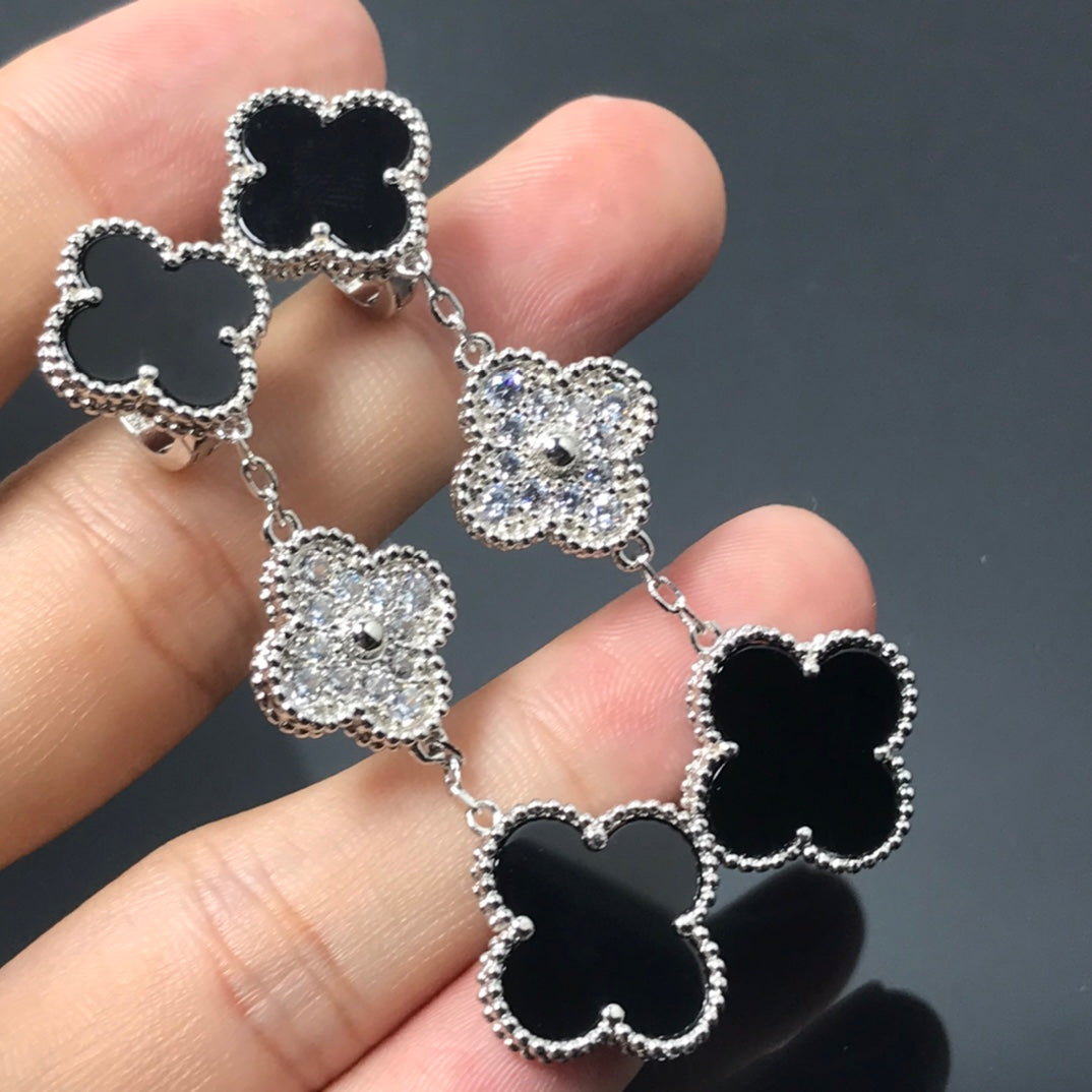 [Luxery]CLOVER 3 MOTIF DIAMOND ONYX SILVER EARRINGS