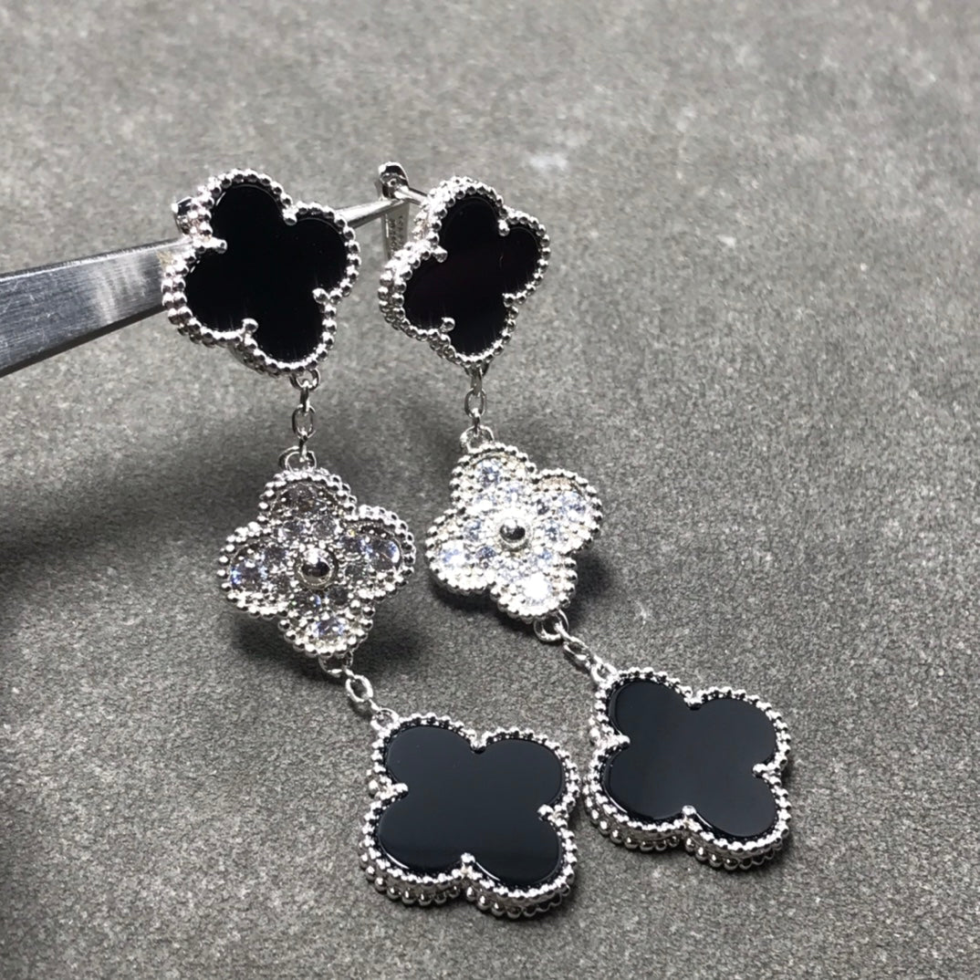 [Luxery]CLOVER 3 MOTIF DIAMOND ONYX SILVER EARRINGS