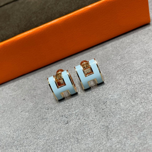 [Luxery]POP H SKY BLUE STUD EARRINGS