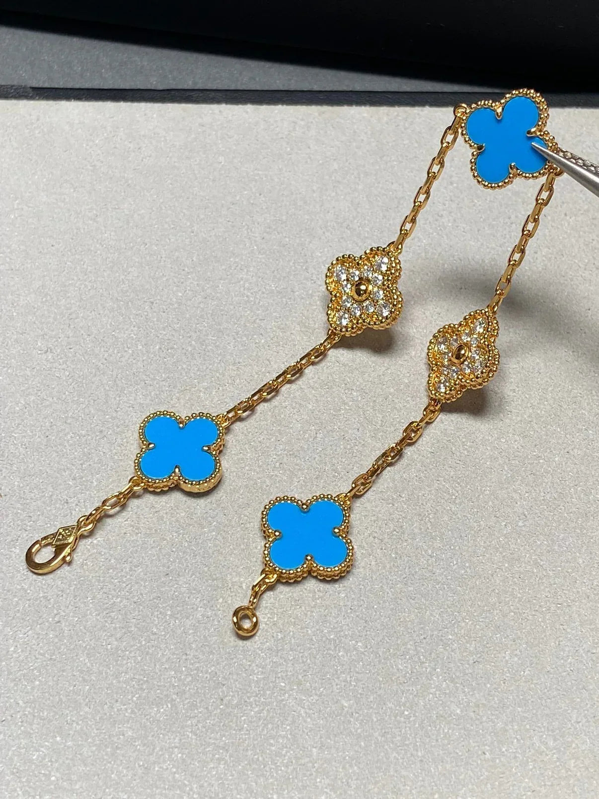 [Luxery] CLOVER 5 MOTIF BLUE AGATE BRACELET COLLECTION