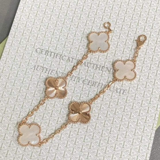 [Luxery]CLOVER WHITE PEARL MOP 5 MOTIF BRACELET COLLECTION