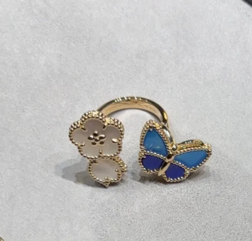 [Luxery]NEW TWIN BUTTERFLY LUCKY RING