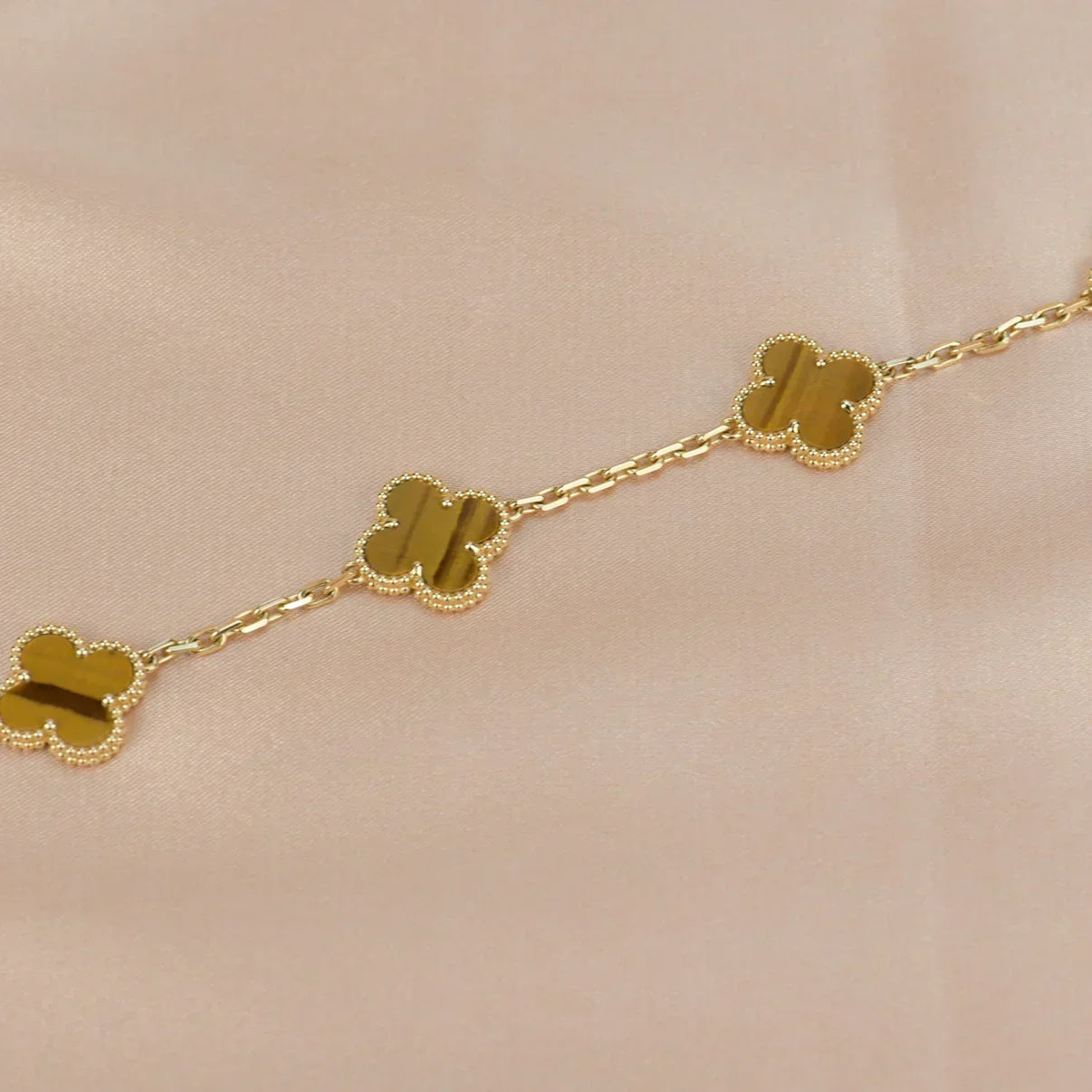 [Luxery] CLOVER 5 MOTIFS TIGER EYE BRACELET COLLECTION
