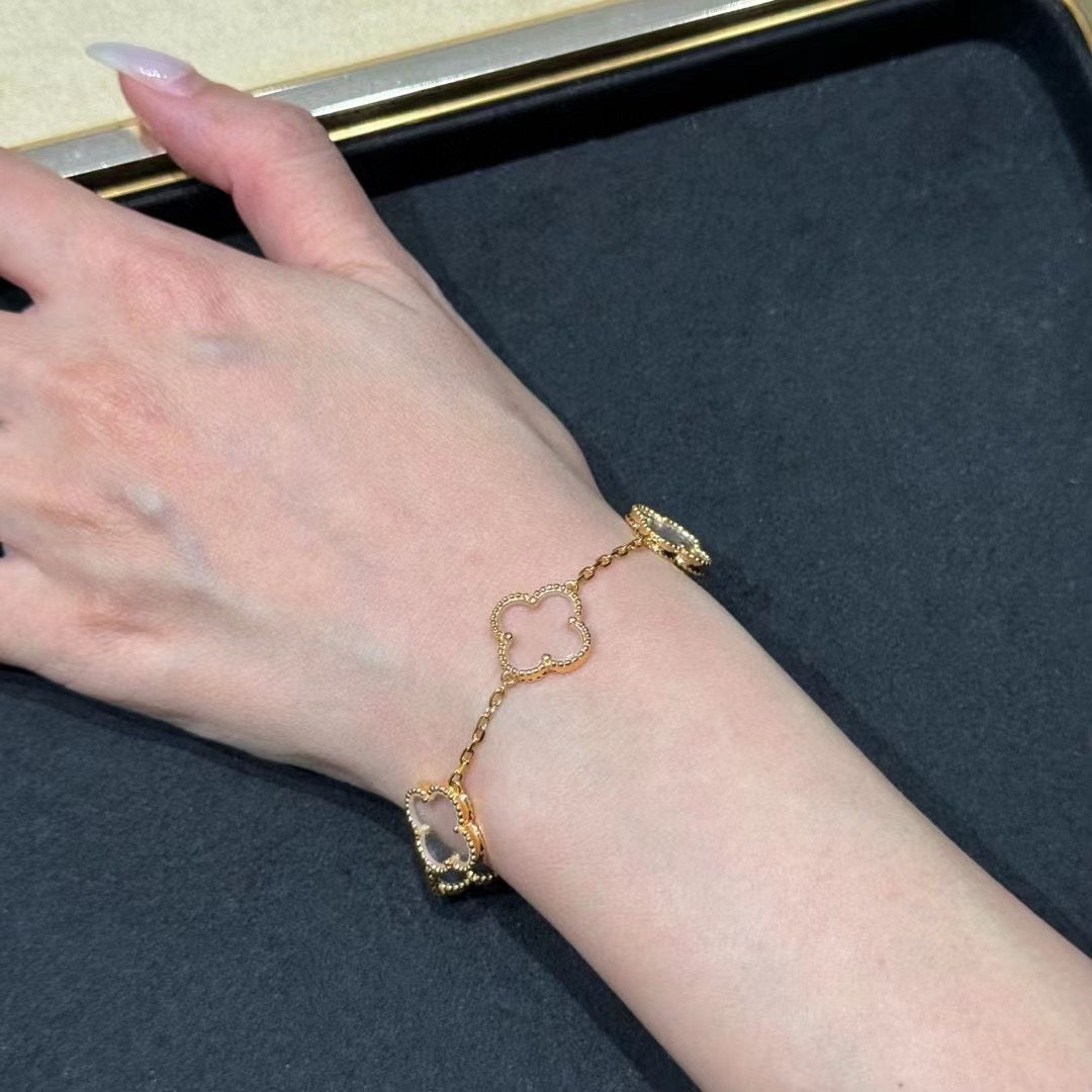 [Luxery]CLOVER 5 MOTIF ROCK CRYSTAL BRACELET