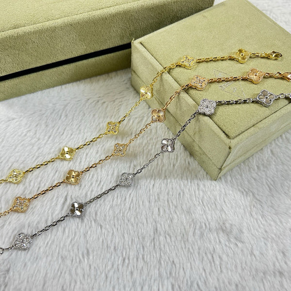 [Luxery]CLOVER 6 MOTIF DIAMOND LASER BRACELET-w