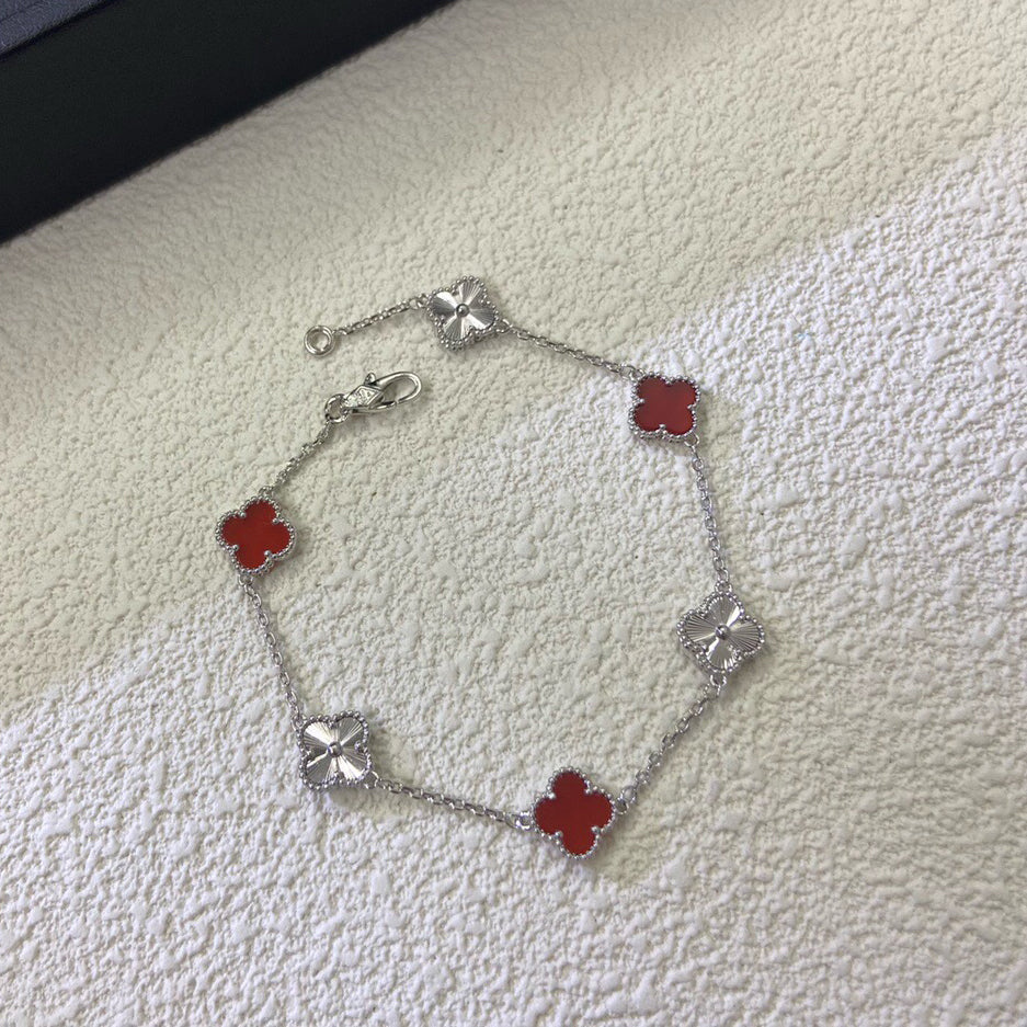 [Luxery]CLOVER 6 MOTIF RED AGATE LASER BRACELET-w