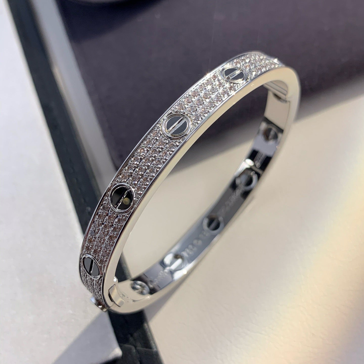 [Luxery]LOVE BRACELET 6.1MM DIAMOND-PAVED CERAMIC