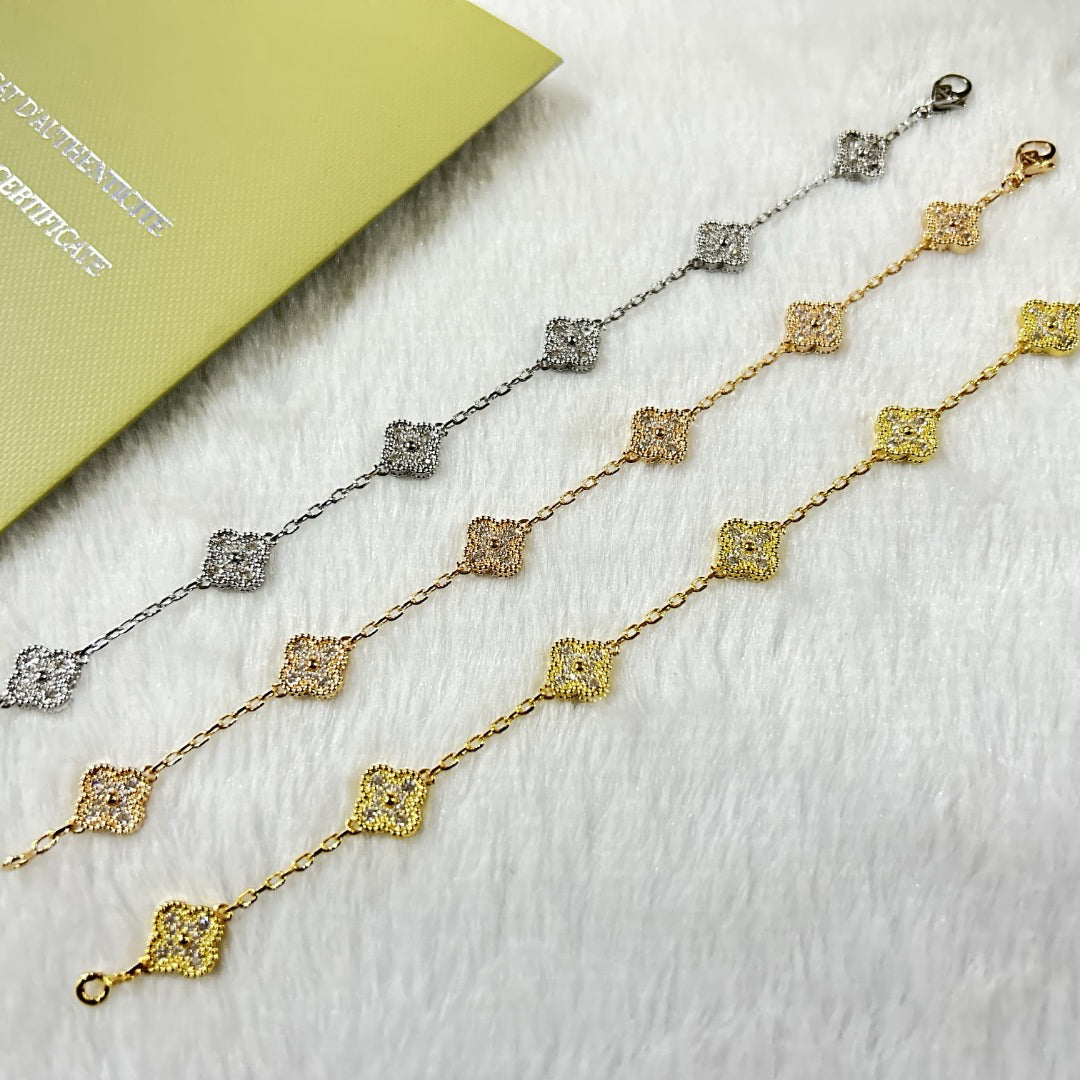 [Luxery]CLOVER 6 MOTIF DIAMOND BRACELET