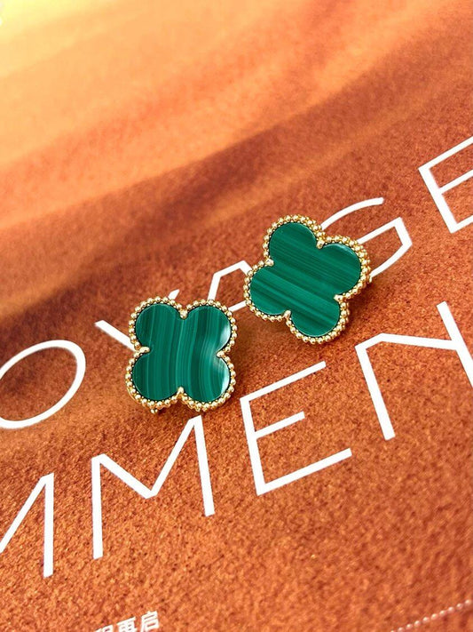 [Luxery] CLOVER LARGE (20mm) 1 MOTIFS GREENER MOP STUD EARRINGS