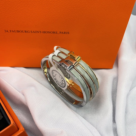 [Luxery]CLASSIC HM CLIC GREEN 8MM ENAMEL BRACELET