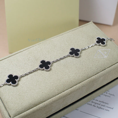 [Luxery] CLOVER 5 MOTIF ONYXS BRACELET COLLECTION