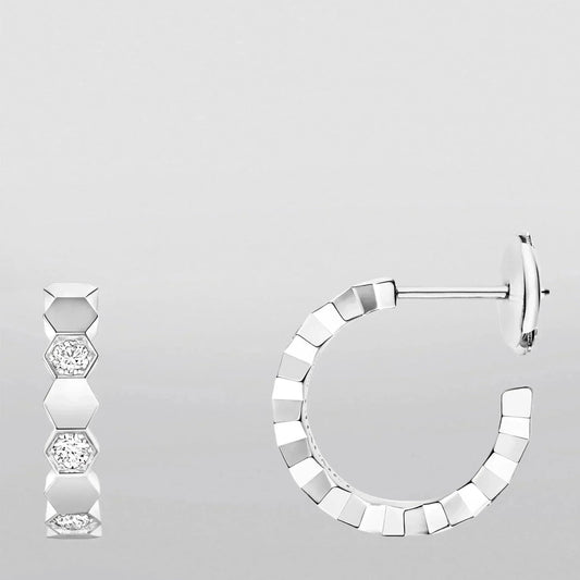 [Luxery]Hollow Design Four-Leaf Clover Flower Shape Ring
