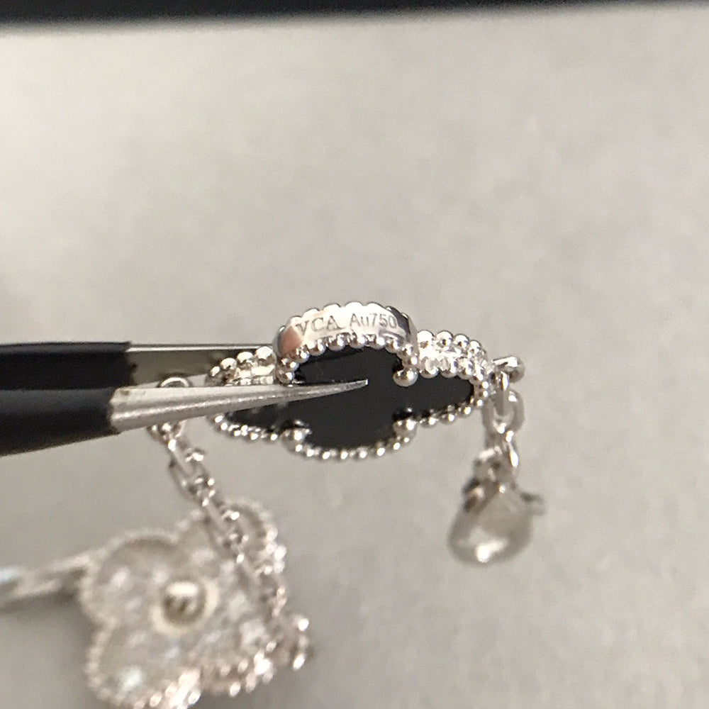 [Luxery] CLOVER 5 MOTIF ONYXS BRACELET COLLECTION