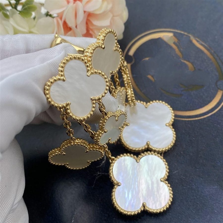 [Luxery]CLOVER EARRINGS WHITE MOP 4 MOTIFS GOLD