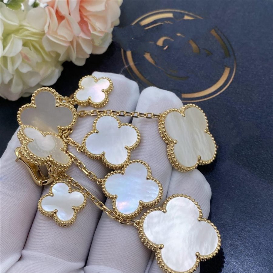 [Luxery]CLOVER EARRINGS WHITE MOP 4 MOTIFS GOLD